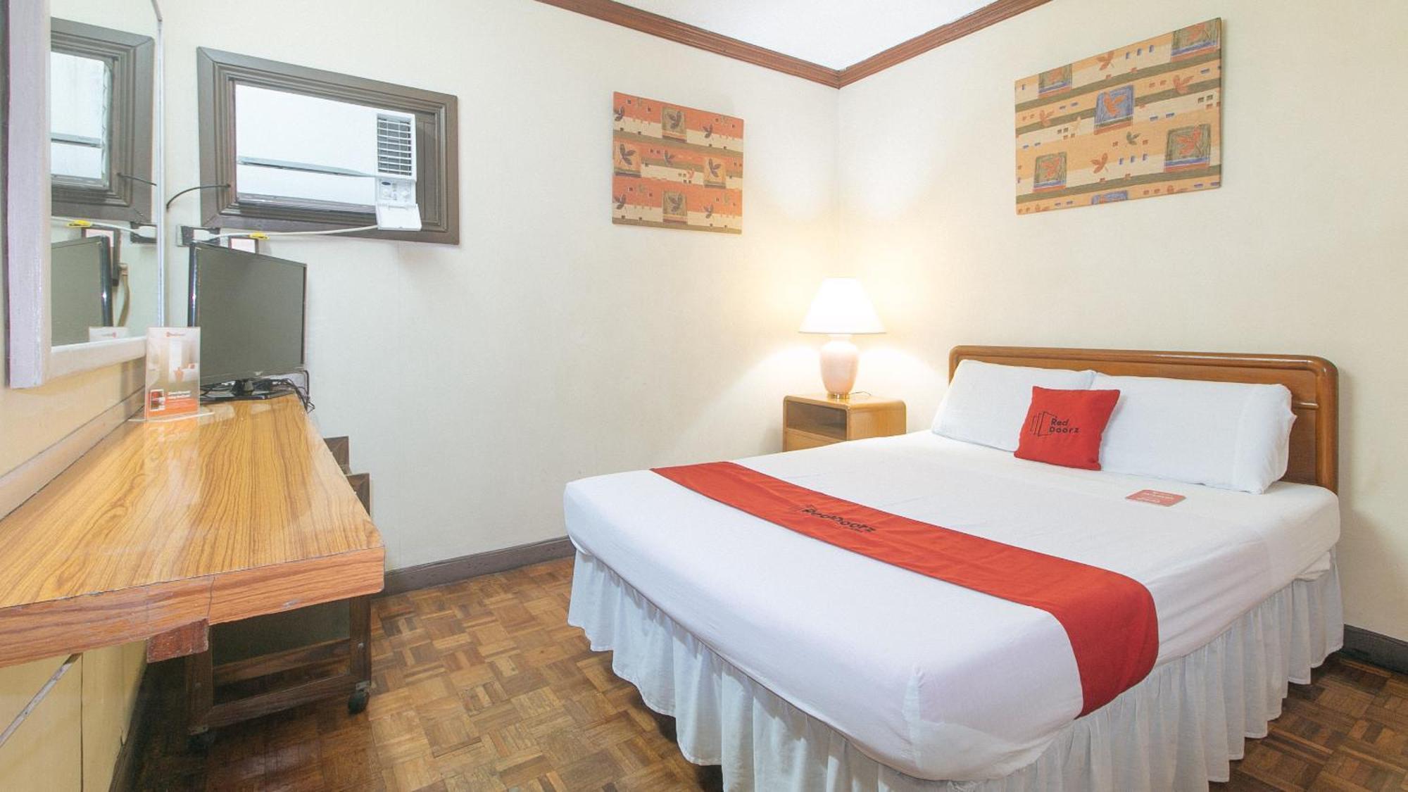Reddoorz At Broadway Court Apartelle Quezon City Exterior photo