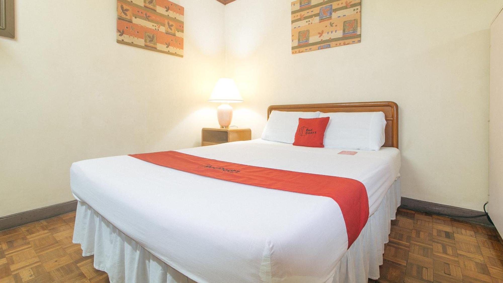 Reddoorz At Broadway Court Apartelle Quezon City Exterior photo
