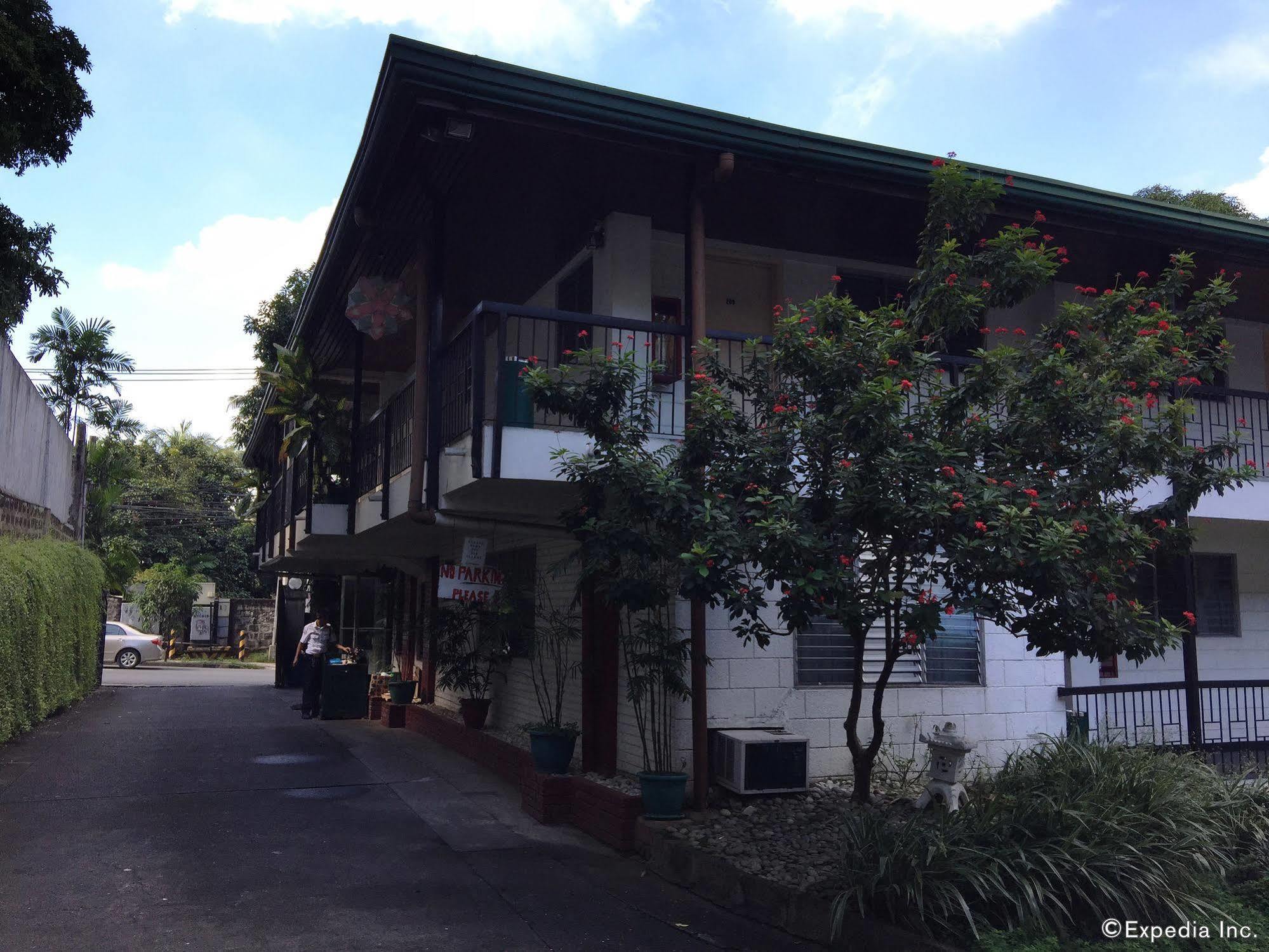 Reddoorz At Broadway Court Apartelle Quezon City Exterior photo