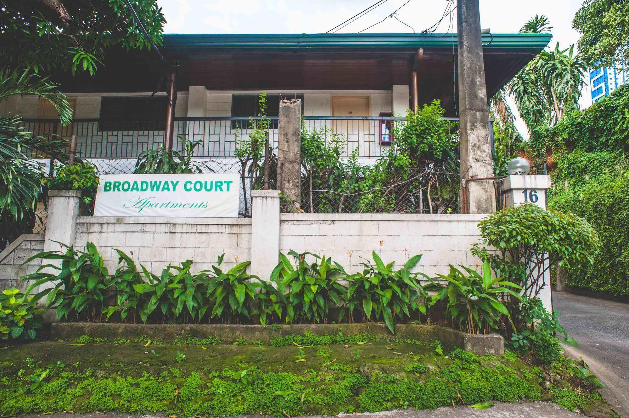 Reddoorz At Broadway Court Apartelle Quezon City Exterior photo